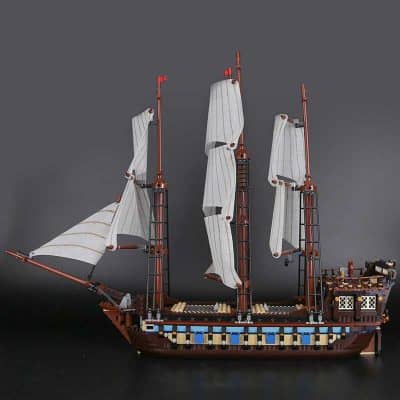 Pirates Of The Caribbean Imperial Flag Ship 10210 HMS Interceptor ...