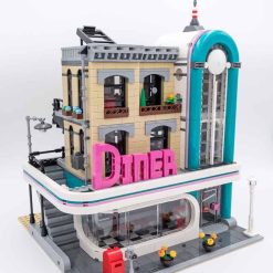 10260 15037 Downtown Diner Creator Expert Street View Series building blocks