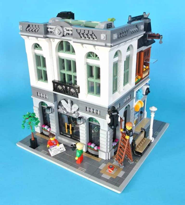 Brick Bank 10251 City Street View Ideas Creator Expert Series 2413Pcs ...