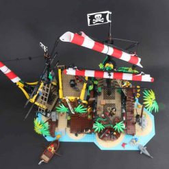 Ideas 21322 Pirates of Caribbean Barracuda Bay 698998 49016 Building Blocks Kids Toy 7