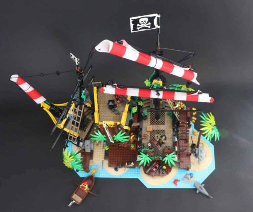 Ideas 21322 Pirates of Caribbean Barracuda Bay 698998 49016 Building Blocks Kids Toy 7