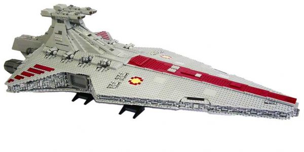 Mould King Star Wars Venator Class Republic Attack Cruiser 21005 UCS ...