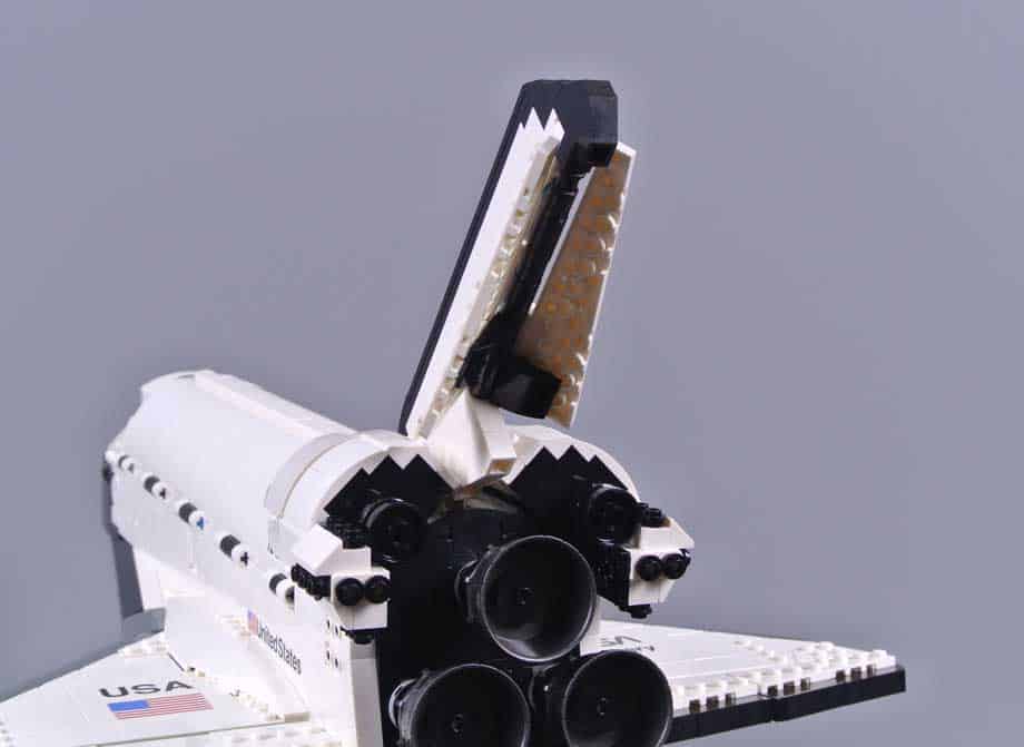 LEGO Creator Expert: NASA Space Shuttle Discovery – Awesome Toys Gifts