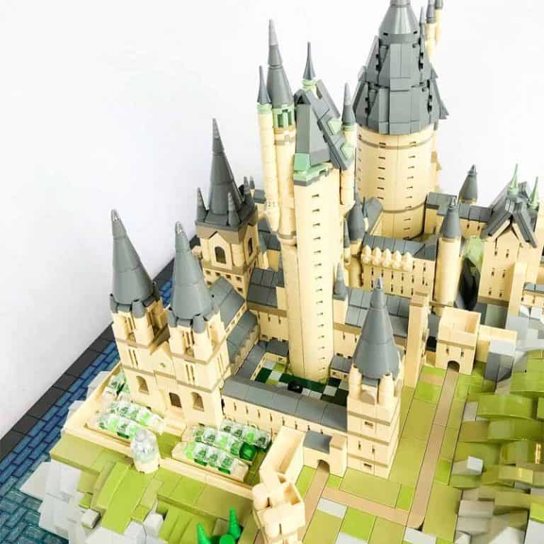 Mould King Harry Potter Hogwarts 22004 Magic Castle School Of ...