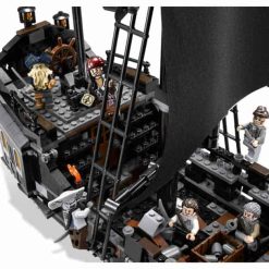 Pirates of the Caribbean Black Pearl 4184 lepin 16006 Captain Jack Sparrow Pirate Ship Building Blocks Bricks Kids Toy 4