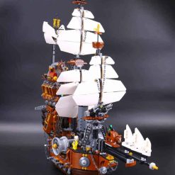 Pirates of the Caribbean MetalBeards Sea Cow 70810 lepin 16002 Pirate Ship Building Blocks KidsToy 3