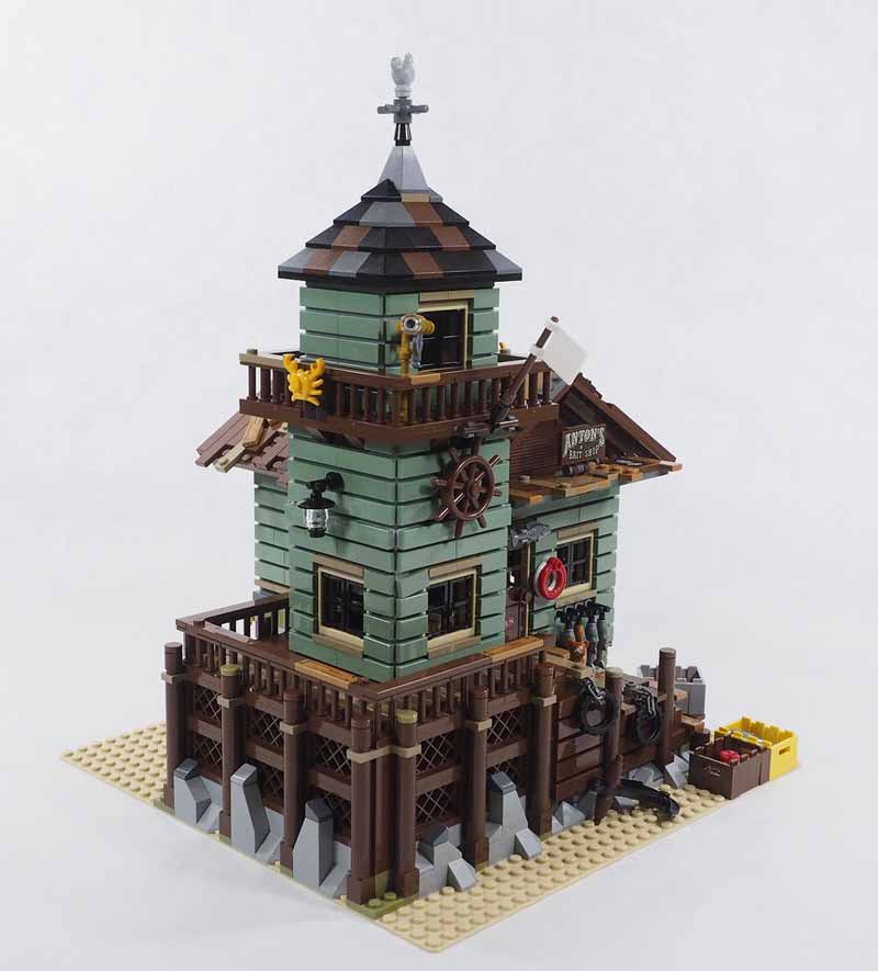 just finished Anton's Fish Market MOC (alt build of Old Fishing Store  21310) : r/lepin