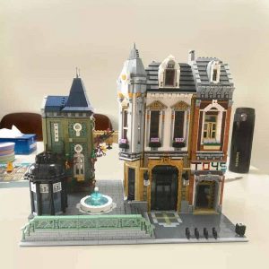 JIESTAR 89112 Toy Store AFOL Square City Street View Ideas Creator Modular Building Blocks Kids Toys