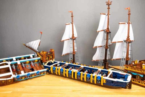 Pirates of the Caribbean Reobrix The Sun 66011 Royal Fleet ship
