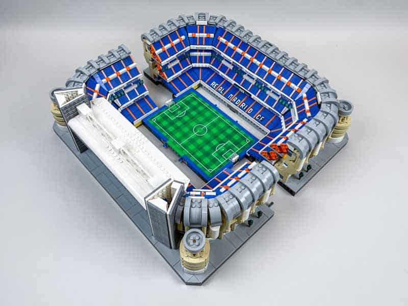 Real Madrid LEGO Santiago Bernabéu Stadium - Real Madrid CF