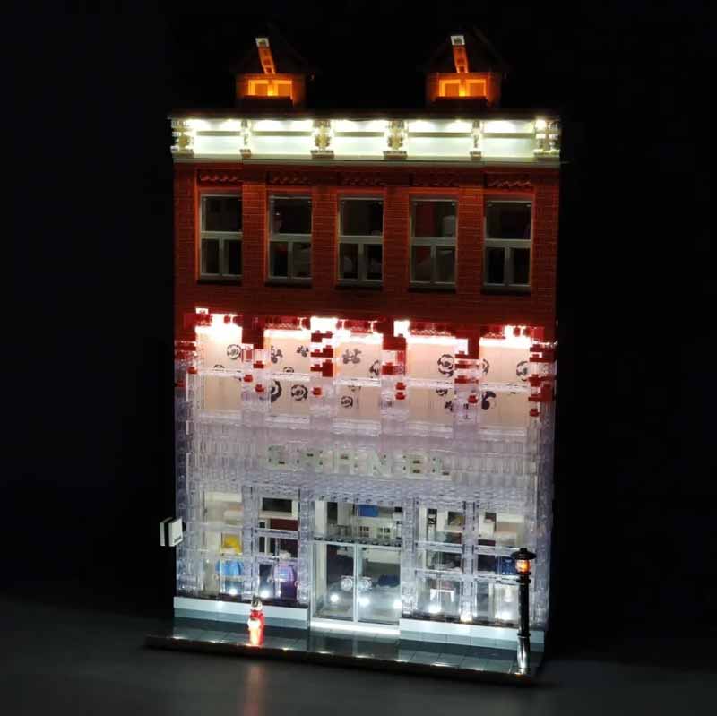 Mould King 16021 Chanel Novatown Crystal House With Lights City