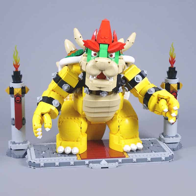  LEGO Super Mario The Mighty Bowser, Super Mario Day 3D Build  and Display Kit, Collectible Posable Character Figure with Battle Platform,  Video Game Toy Idea for Fans of Super Mario Bros