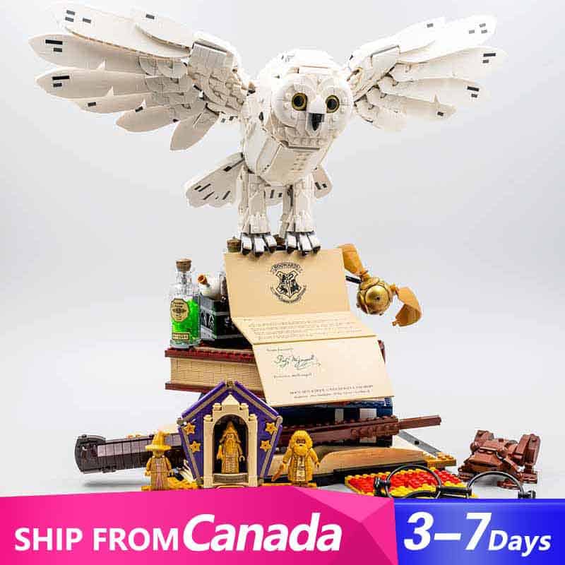 Playmobil Harry Potter Male Hedwig Snow Owl School Desk Quill Book Gold  Candle