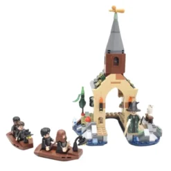 Hogwarts Castle Boathouse 76426 Harry Potter 350Pcs Building Blocks Bricks Kids Toy Hogwarts Castle Boathouse 76426 Harry Potter